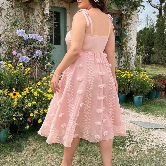 Elegant Plus Size Floral Pom pom Appliques Sweetheart Neck Cami Dress Dusty Pink - Picture 2 of 3